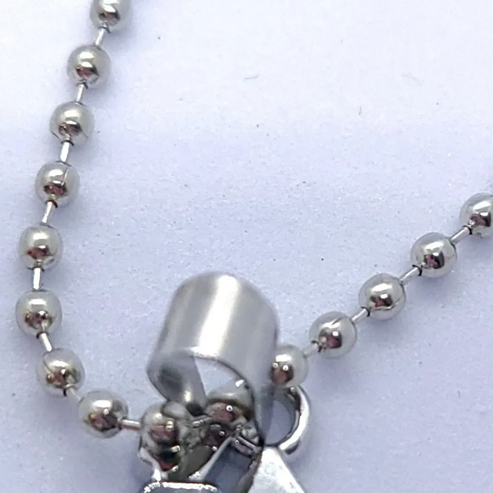 Boutique black silver